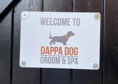 Dappa Dog Groom and Spa Door Sign